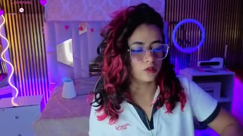 kristen_tay online show from 31, 3, 2026