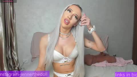 Snapshot of kristhedoll chatting on 11, 3, 2026 Kris the doll online show from 11, 3, 2026