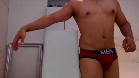 Kristian Mendoza online show from 14, 10, 2025