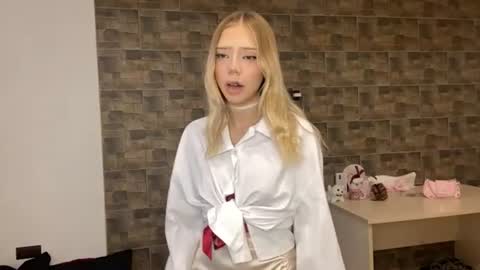 Alisa online show from 25, 6, 2026