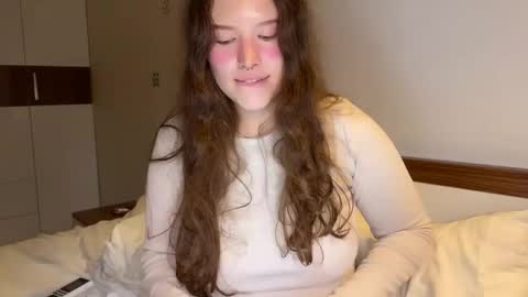 kristiekitty online show from 3, 5, 2026