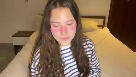 kristiekitty online show from 10, 5, 2026
