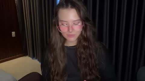 kristiekitty online show from 16, 5, 2026