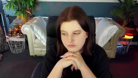 kristifoxy online show from 8, 5, 2026