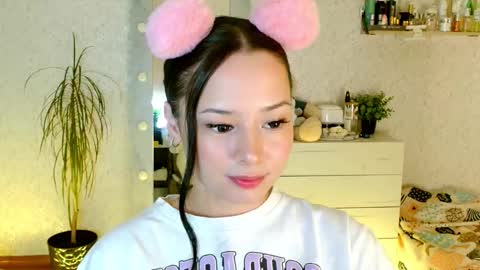 Kristina online show from 25, 10, 2025