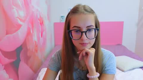 Kristina Adel online show from 15, 11, 2025