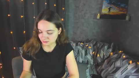 Kristina online show from 2, 2, 2025