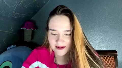 Snapshot of kristynmarkwood chatting on 19, 3, 2026 Marry online show from 19, 3, 2026