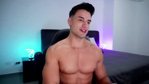 Snapshot of krops_ chatting on 20, 2, 2025 KROPS online show from 20, 2, 2025