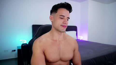 Snapshot of krops_ chatting on 27, 2, 2025 KROPS online show from 27, 2, 2025