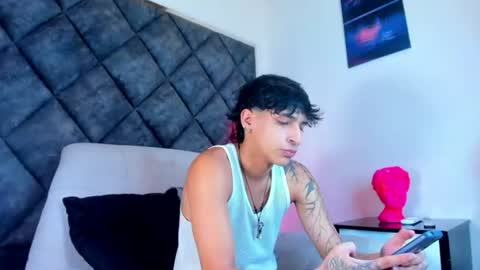Kroy Wave  Muscle Tattoos Latino online show from 10, 8, 2026