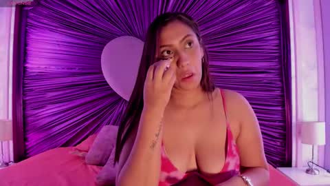 Snapshot of krystalswift_ chatting on 1, 2, 2026 krystalswift_ online show from 1, 2, 2026