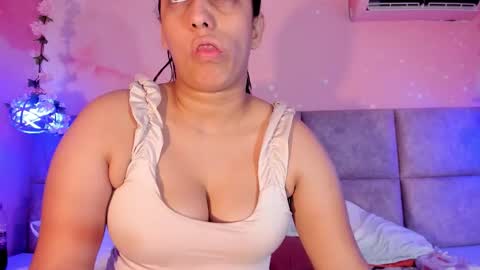 Snapshot of krystalswift_ chatting on 23, 2, 2026 krystalswift_ online show from 23, 2, 2026