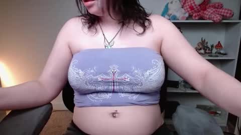 Krystal Syx online show from 25, 3, 2026