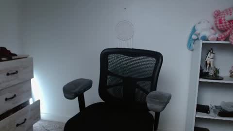 Krystal Syx online show from 30, 7, 2026