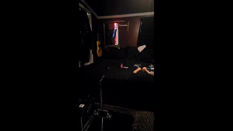 krystltymeup online show from 3, 3, 2026