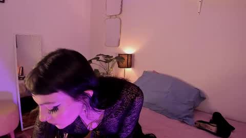Sofia online show from 5, 6, 2026