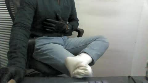 kunal7034 online show from 1, 3, 2025