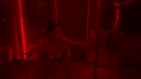 Snapshot of kushbabie420 chatting on 27, 10, 2025 kushbabie420 online show from 27, 10, 2025