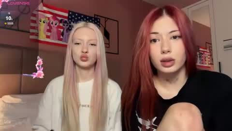Bella and Alexandra online show from 10, 7, 2026