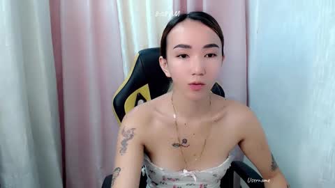 kweenie1026 online show from 6, 5, 2026
