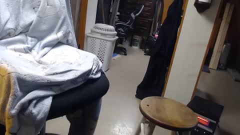 Snapshot of kybullmaster65 chatting on 16, 2, 2025 kybullmaster65 online show from 16, 2, 2025