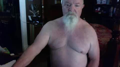 Snapshot of kyhgihntight chatting on 19, 5, 2026 Nick Nude Celt KYHighNTight online show from 19, 5, 2026