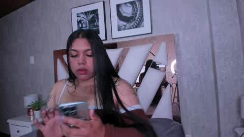 Snapshot of kyla_left chatting on 11, 4, 2026 Wadjett Emmy online show from 11, 4, 2026