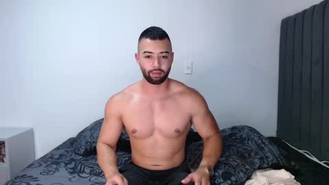 Snapshot of kyle_collinz chatting on 25, 2, 2025 Kyle collinz online show from 25, 2, 2025