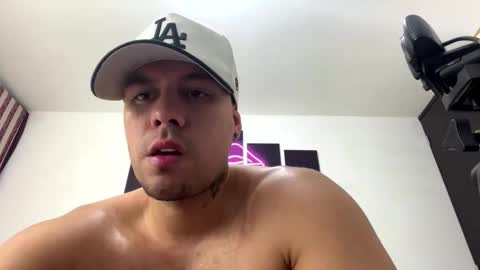 Snapshot of kyle_wilson_ chatting on 11, 1, 2026 Kyle Wilson Follow me online show from 11, 1, 2026