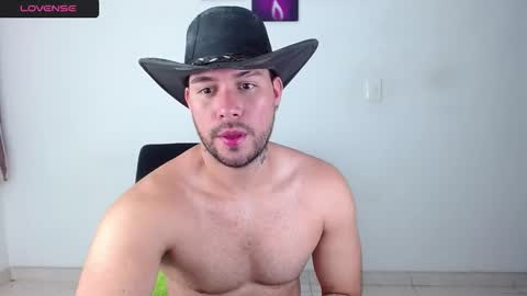 Snapshot of kyle_wilson_ chatting on 19, 3, 2026 Kyle Wilson Follow me online show from 19, 3, 2026