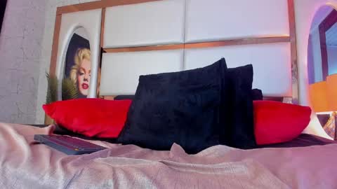 ---kylee--- online show from 1, 5, 2026