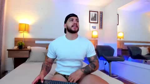 kylenorth_ online show from 3, 10, 2025