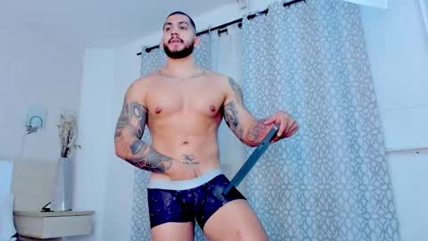 kylenorth_ online show from 28, 10, 2025