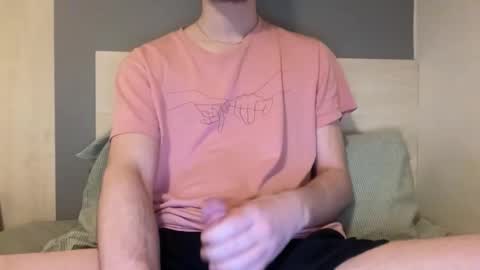 kylewinner_1990 online show from 25, 2, 2026