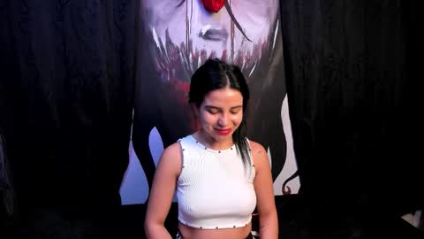 Snapshot of kylie_foxx1 chatting on 14, 10, 2025 submissive demon Please help me to reach 500 thumbs up online show from 14, 10, 2025