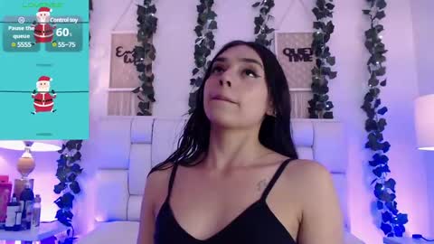 Snapshot of kylie_golden chatting on 22, 12, 2024 Kylie Myers online show from 22, 12, 2024