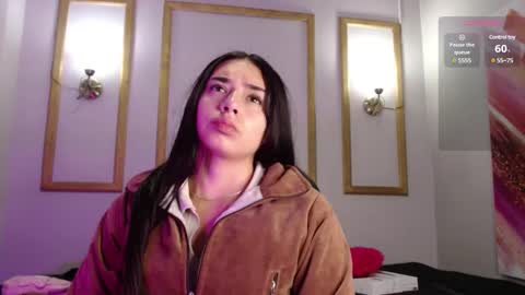 Snapshot of kylie_golden chatting on 4, 3, 2025 Kylie Myers online show from 4, 3, 2025