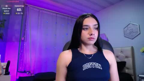Snapshot of kylie_golden chatting on 21, 10, 2025 Kylie Myers online show from 21, 10, 2025