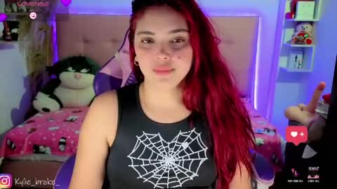 Snapshot of kylie_hottt_ chatting on 28, 5, 2026 k ylie online show from 28, 5, 2026