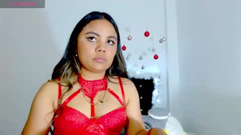 Snapshot of kylie_loveee chatting on 5, 12, 2024 Paola online show from 5, 12, 2024