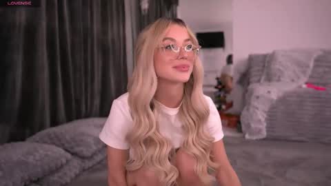 Kylie online show from 21, 10, 2025