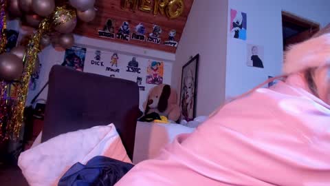   online show from 2, 2, 2025