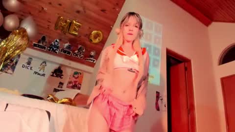   online show from 23, 2, 2025