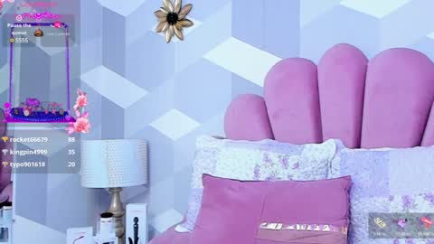 Kylie jl online show from 8, 1, 2025