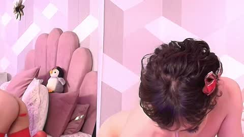 Kylie jl online show from 5, 11, 2025