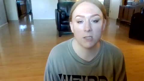kylieredd online show from 7, 5, 2026