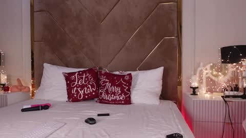 Snapshot of kylievee chatting on 29, 12, 2024 Kylie online show from 29, 12, 2024