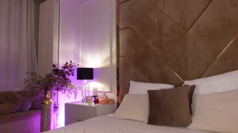 Snapshot of kylievee chatting on 28, 1, 2025 Kylie online show from 28, 1, 2025