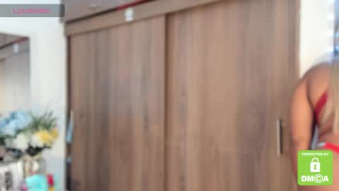 kylie white boobs online show from 3, 10, 2025